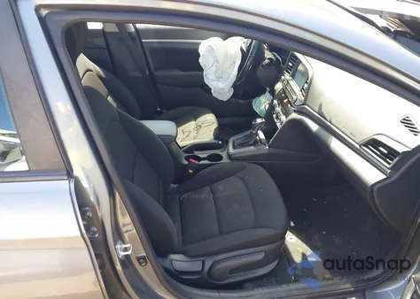 2019 Hyundai Elantra Value Edition из США, поврежденный, VIN KMHD84LF5KU784569